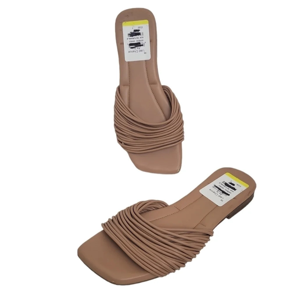 Marc Fisher Women's Maddie Flat Sandal